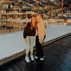 Meet your Posher, Anna